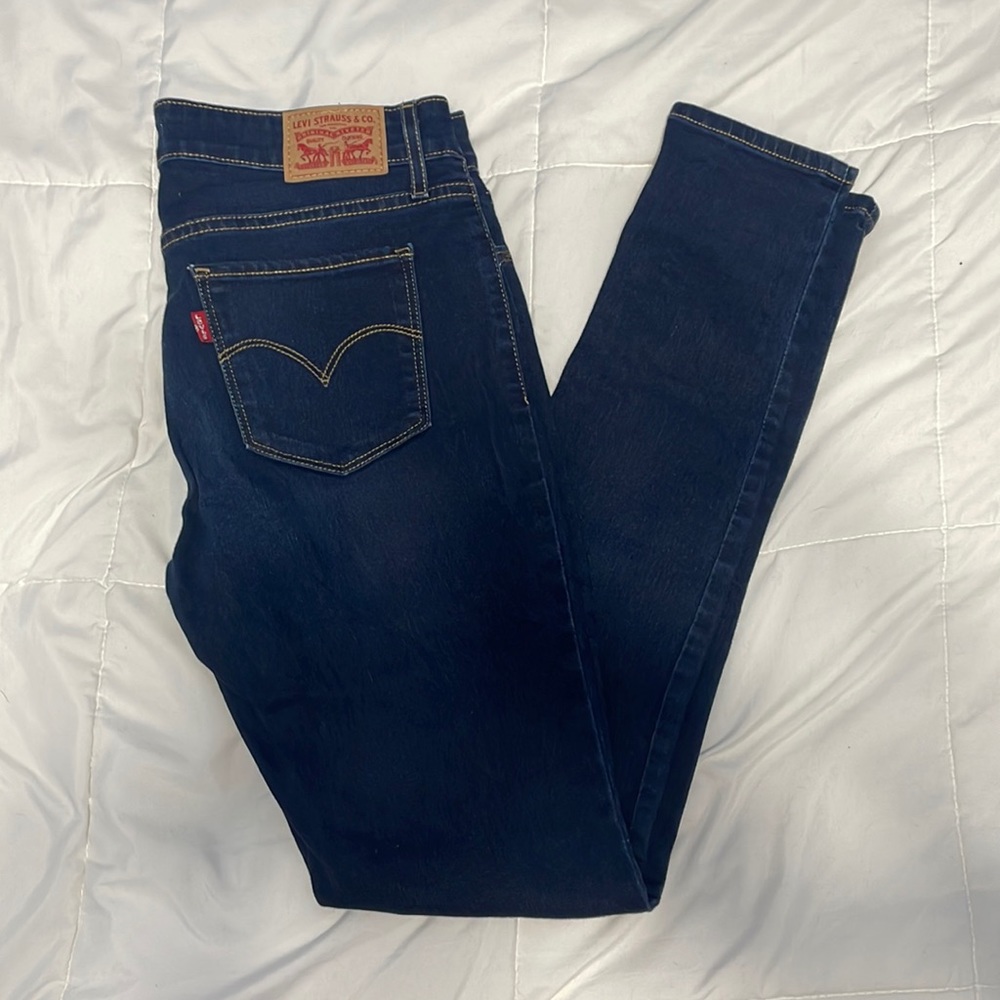 Levi’s 711 Skinny jeans